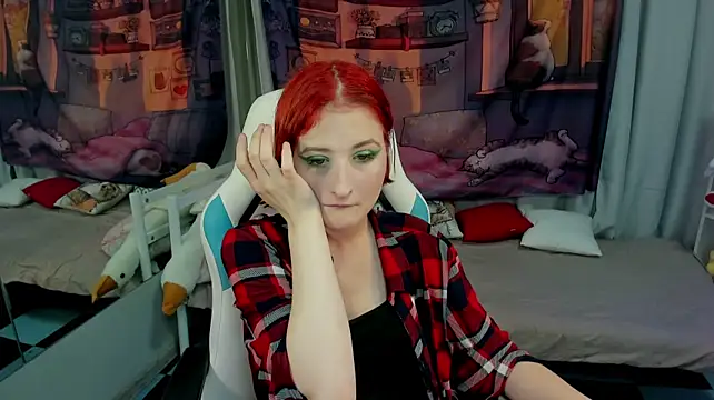 KiraDuvall live cam on StripChat