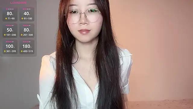 77-Vicky live cam on StripChat