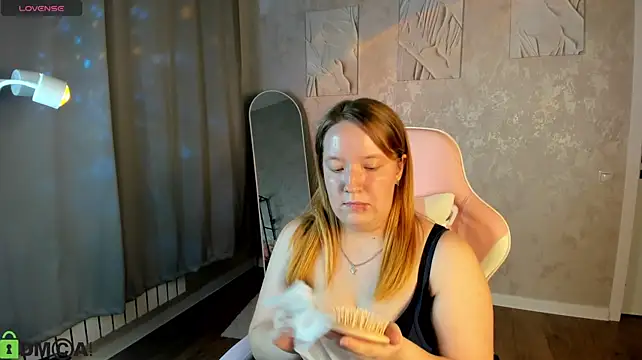 Sophia_Millery live cam on StripChat