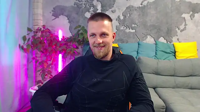 VikingChrisss live cam on StripChat