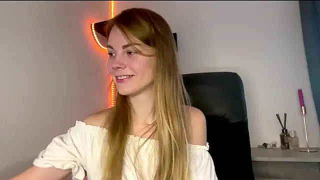 SunnyStrike live webcam