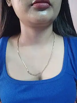 Wild-janvi live webcam