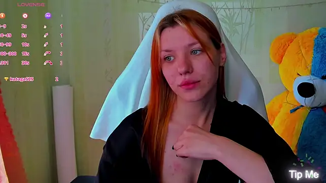 MeganNewCat live webcam