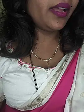 Webcam Model(ur_love_kannada1) is live