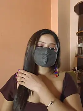 deepu_urs live cam on StripChat