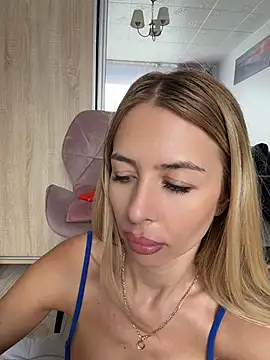 cataleiacati31 (F young) - Finger masturbation and squirt