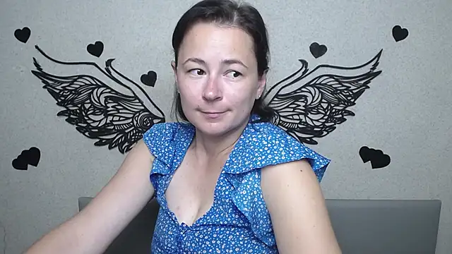 MarieSho live cam on StripChat