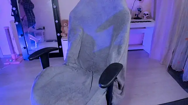 LanayaXXX live cam on StripChat