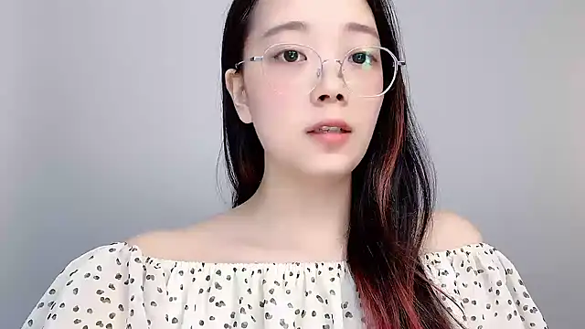 vera999- live cam on StripChat