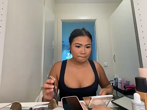 TitiTinyThai Live Webcam on Stripchat