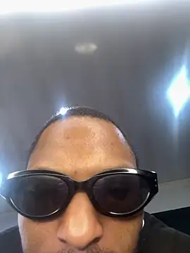 BlueIceCube live sex cam