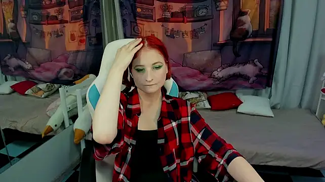 KiraDuvall live cam on StripChat