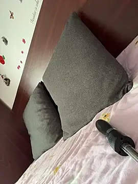 Hotmomcheckk_