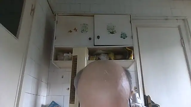 mariusica1@xh live sex cam