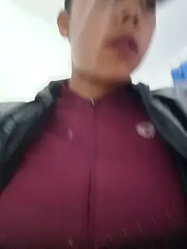_andrea30 (G young) - RIDE DILDO SQUIRT TICKET