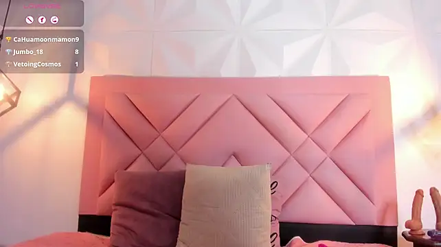 caroline_daring (F young) - ice on pussy