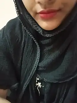 miss_noor__ (F young) - Boobs show