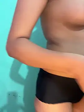 russberry__ (F teen) - Pussy close up