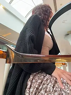 rosiedesire (F young) - HARD naked pussy smash slaps inCafe🙀