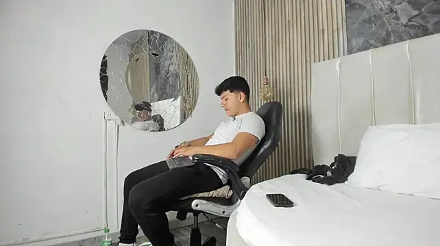 dark_ay live sex cam