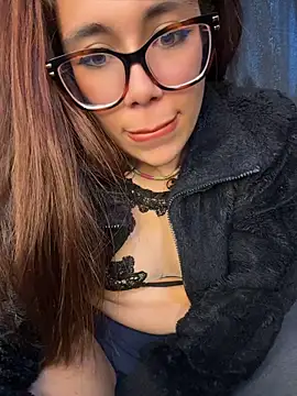 alice-fire (F young) - Flash ass👀🍑
