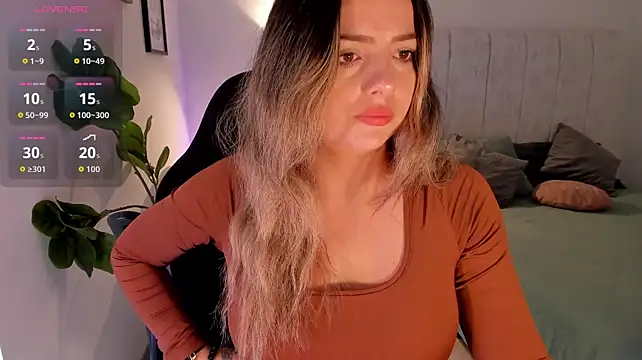 amywood (F young) - ♥ Spank Ass + Striptease