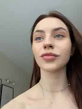 camilla_railian (F young) - Bunny outfit work tail plug 🦋