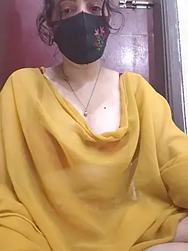 saanvi-sen (F young) - Dildo show 1 min