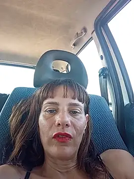 Zingara83 live cam on StripChat