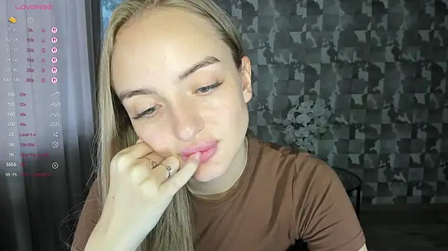 A_delina live cam on StripChat