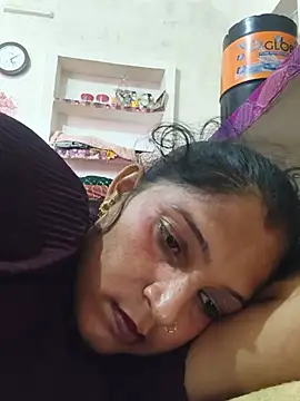 Mohni_love live cam on StripChat