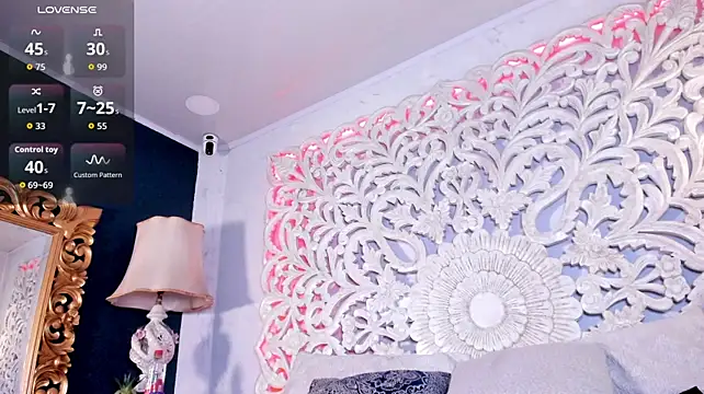 Natasha_rosee_ live cam on StripChat