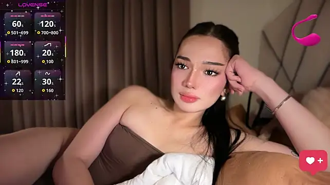 _hadahera live cam on StripChat