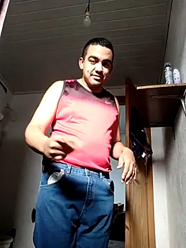 morenogostoso29 live cam on StripChat