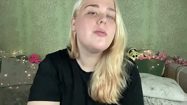 ivylebelly (F young) - for an unforgettable week