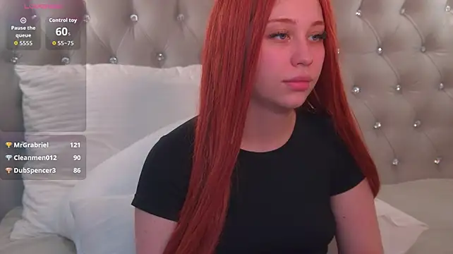 MiaPatrick live cam on StripChat
