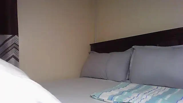 Thee_Duchesss live cam on StripChat