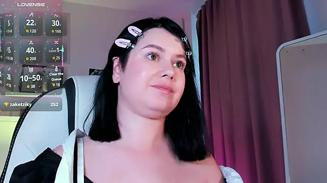 Lil_Amelie 🍐 nude webcam chat