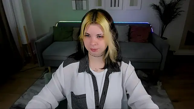 AliceSpencery live cam on StripChat
