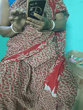 puja123434 live cam on StripChat