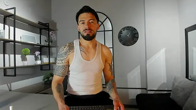 Liam_ashford live cam on StripChat