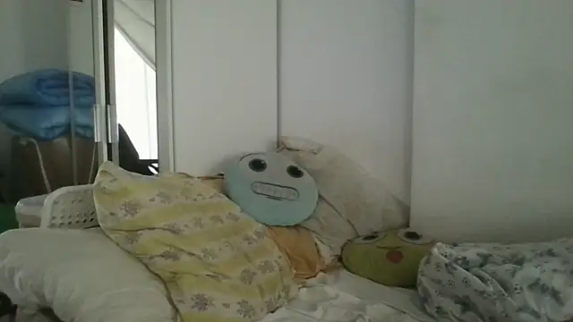 vitalik66679 live cam on StripChat