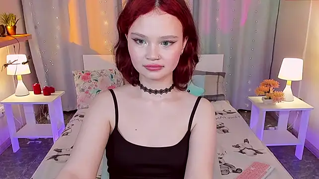 EmilyChaves live cam on StripChat
