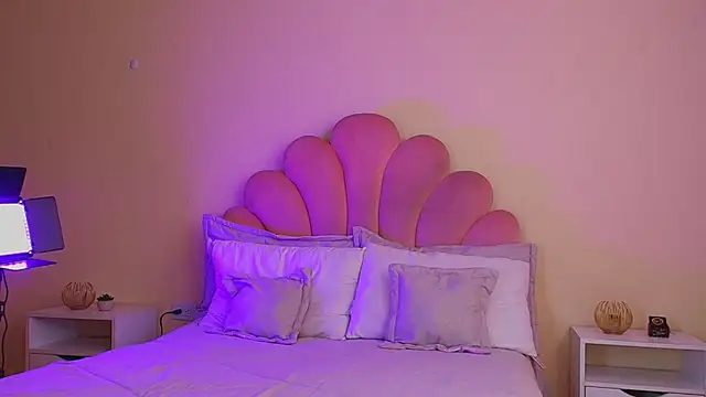 MiaColucci18
