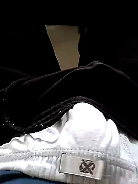 Gallanttrox live cam on StripChat