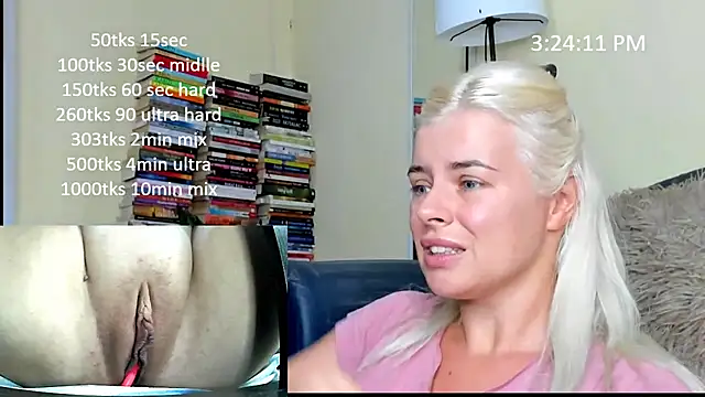 queenofthenighttt live cam on StripChat