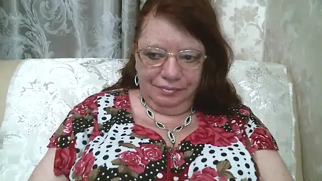 SusanaAhSun live cam on StripChat