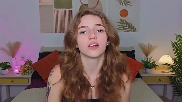 TayloryStar live cam on StripChat