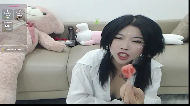 lijingyu123 live cam on StripChat