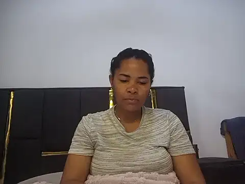 aleixane live cam on StripChat